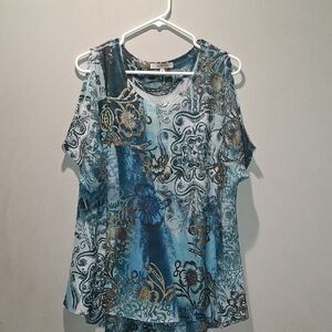 Gorgeous Ladies Open Shoulder Top